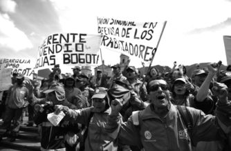 El gobierno de Abelardo anunció que atacará a los trabajadores