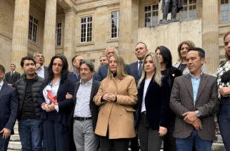 La derecha pasa a la ofensiva gracias a la ambigüedad del gobierno