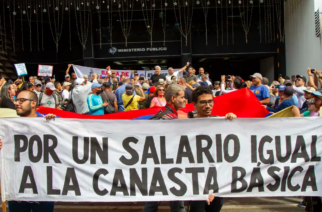 Los ricos quieren que el mínimo sea más mínimo