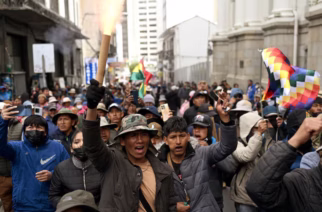 Bolivia: Fuera Paz!
