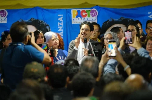 Las revoluciones de Iván Cepeda: Las migajas del Acuerdo Nacional