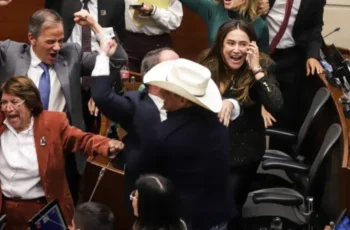 Ante el acuerdo entre el Pacto y Uribe: la oposición se hace en las calles